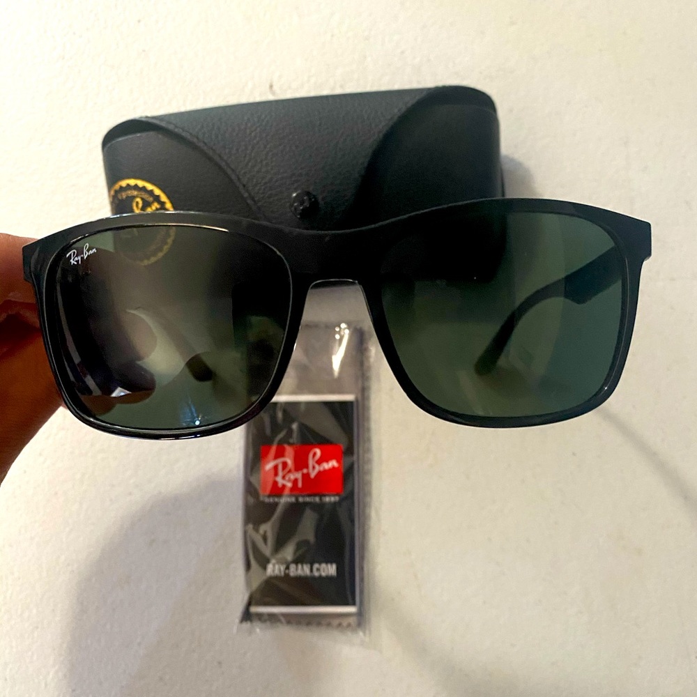 Ray-ban sun glasses